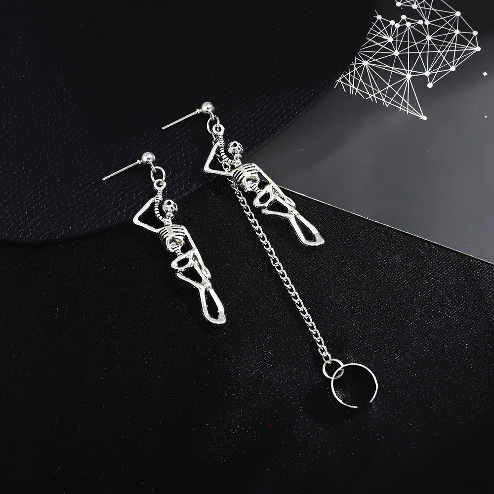 Wholesale Halloween Retro Exaggerated Gothic Horror Skull Heart Alloy Earrings
